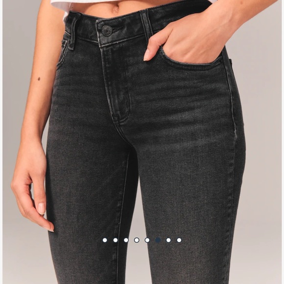 NWT Abercrombie & Fitch Mid Rise Super Skinny Ankle Jean - Picture 3 of 5